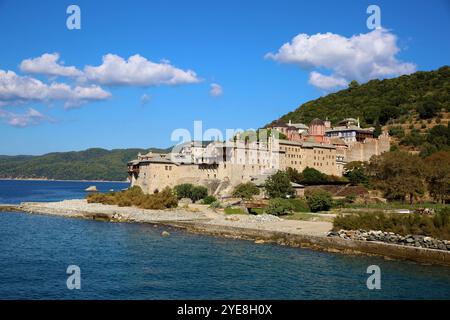 Monastère de Xenophontos - est un monastère chrétien orthodoxe dans l'état monastique du Mont Athos en Grèce Banque D'Images