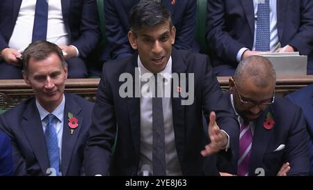 Capture d'écran du chef du parti conservateur Rishi Sunak qui s'exprimait lors des questions du premier ministre à la Chambre des communes, à Londres. Date de la photo : mercredi 30 octobre 2024. Banque D'Images