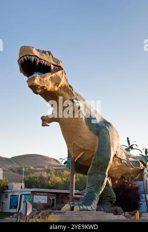 Le plus grand dinosaure du monde à Drumheller, Canada ; Drumheller, Alberta, Canada Banque D'Images