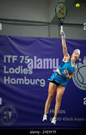 Hambourg, Allemagne. 30 octobre 2024. Tennis, tournoi ITF 75, premier tour, Bencic (Suisse) - Avdeyeva (Russie), Belinda Bencic en Suisse. Crédit : Gregor Fischer/dpa/Alamy Live News Banque D'Images