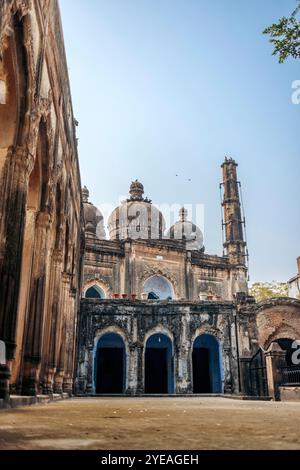 Ruines de la résidence à Lucknow, en Inde, la résidence du résident général britannique qui était un représentant à la cour du Nawab Banque D'Images