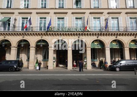 Extérieur du Meurice Hôtel 5 étoiles rue de Rivoli, Paris France. Banque D'Images