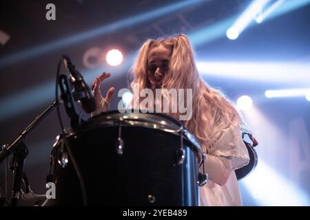 Walk off the Earth performant à la Sala Razzmatazz, Barcelone 22 octobre 2024. Photographe : ALE Espaliat Banque D'Images