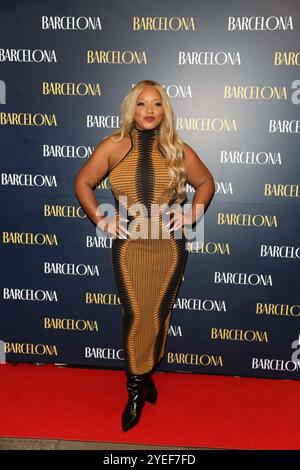 Marisha Wallace assiste à l'ouverture de la soirée de gala de 'Barcelona' au Duke of York's Theatre à Londres, avec Lily Collins et Alvaro morte. Crédit : John Davies/Alamy Live News Banque D'Images