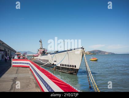 10 07 2024 San Francisco USS Pampanito WWII Museum at 41st Pier, lieu touristique décoratif américain, pas de gens Banque D'Images