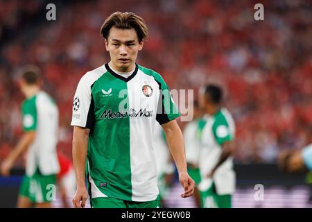 Ayase Ueda vu lors d'un match de Ligue des champions de l'UEFA entre les équipes de SL Benfica et Feyenoord (Maciej Rogowski) Banque D'Images