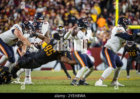 Landover, Maryland, États-Unis. 27 octobre 2024. Au cours du match entre les Bears de Chicago et les Washington Commanders, ils jouent à Landover, dans le Maryland. Cory Royster/Cal Sport Media/Alamy Live News Banque D'Images