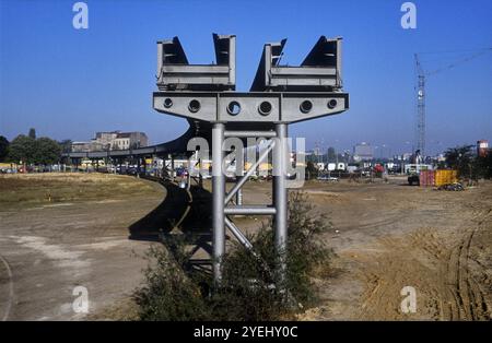 Allemagne, Berlin, 20 octobre 1991, démantèlement du train à sustentation magnétique entre Gleisdreieck et Tiergarten, Potsdamer Platz, Europe Banque D'Images