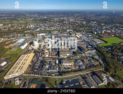 Luftbild, Aurubis AG Kupferhütte und Kupferrecycler, Ortsansicht mit Blick zur Innenstadt, Fernsicht, Gahmen, Lünen, Ruhrgebiet, Nordrhein-Westfalen, Deutschland ACHTUNGxMINDESTHONORARx60xEURO *** vue aérienne, fonderie de cuivre Aurubis AG et recycleur de cuivre, vue du centre-ville, vue lointaine, Gahmen, Lünen, Ruhr area, Rhénanie du Nord-Westphalie, Allemagne ATTENTIONxMINDESTHONORARx60xEURO Banque D'Images