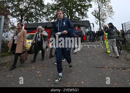 UTRECHT - Tim Pieters de l'USV Hercules arrive lors du match KNVB Beker entre l'USV Hercules (AM) et le Sparta Rotterdam au Sportcomplex SV Kampong le 31 octobre 2024 à Utrecht, pays-Bas. ANP GERRIT VAN KEULEN Banque D'Images