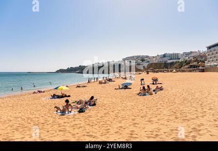 Portugal, région de l'Algarve, Albufeira, Praia do Peneco (plage) de Praia dos Pescadores (plage des pêcheurs) Banque D'Images