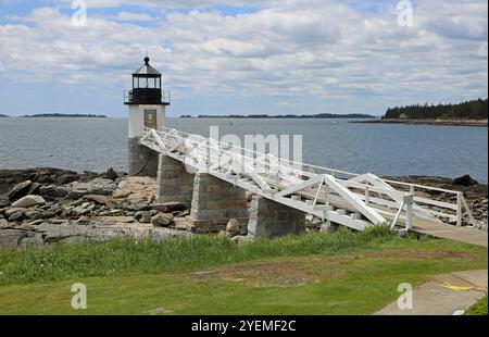 Vue au phare de Marshall point, Maine Banque D'Images