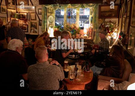 séance de musique traditionnelle irlandaise dans le bar shamrock falcarragh, comté de donegal, république d'irlande Banque D'Images