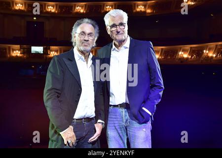 JUBILAEUM 50 JAHRE ROCKY HORROR SHOW Hugo Egon Balder, Sky du Mont JUBILAEUM 50 JAHRE ROCKY HORROR SHOW im Admiralspalastin Berlin, AM 31.10.2024 *** ANNIVERSAIRE 50 ANS DU ROCKY HORROR SHOW Hugo Egon Balder, Sky du Mont ANNIVERSAIRE 50 ANS DU ROCKY HORROR SHOW à l'Admiralspalastin Berlin, on 31 10 2024 Photopress Mueller Banque D'Images