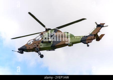 Eurocopter Tiger au Air Legend Air Show 2024 à Melun, France Banque D'Images