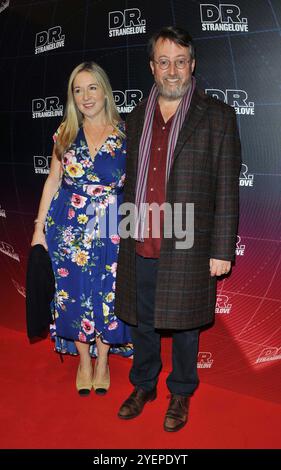 Victoria Coren Mitchell et David Mitchell à la soirée presse de la pièce de théâtre "Dr Strangelove", Noel Coward Theatre, St Martin's Lane, le mardi 29 octobre 2024 Banque D'Images