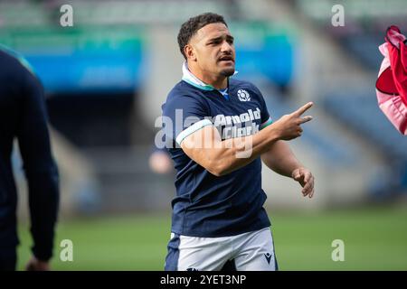 Édimbourg, Écosse, Royaume-Uni, 1er novembre 2024 - Sione Tuipulotu, le nouveau capitaine de l'Écosse, s'entraîne avec l'équipe avant le match de la série d'automne Écosse - Fiji au Murrayfield Stadium, Édimbourg.- crédit : Thomas Gorman/Alamy News Live Banque D'Images