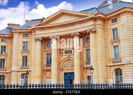 L'Université de Paris (Faculté de droit) près du Panthéon. Paris. France Banque D'Images