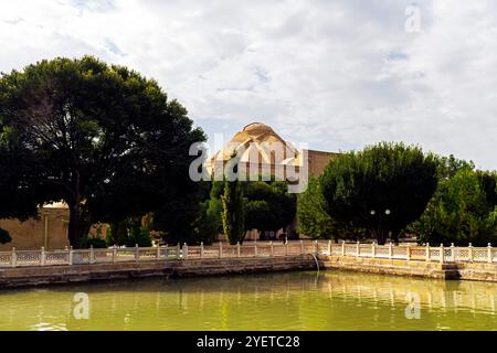 Bahouddin Naqshband Complex, près de Boukhara, Ouzbékistan. Le complexe a été établi pour la première fois après la mort de Bahouddin Muhammad ibn Burhoniddin Muhamm Banque D'Images