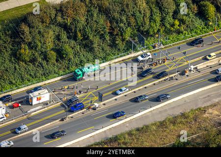 Luftbild, Großbaustelle Autobahnkreuz Herne, Stau auf der Autobahn A43, Baustelle mit Verkehrsregelung, Baukau-West, Herne, Ruhrgebiet, Nordrhein-Westfalen, Deutschland ACHTUNGxMINDESTHONORARx60xEURO *** vue aérienne, grand chantier à l'échangeur de Herne, embouteillage sur l'autoroute A43, chantier avec contrôle de la circulation, Baukau Ouest, Herne, région de la Ruhr, Rhénanie du Nord-Westphalie, Allemagne ATTENTIONxMINDESTHONORARx60xEURO Banque D'Images