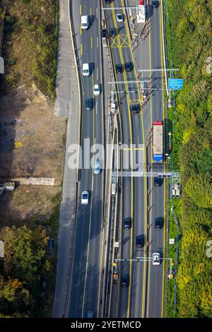 Luftbild, Großbaustelle Autobahnkreuz Herne, Baustelle mit Verkehrsregelung, Stau auf der Autobahn 43 zur A42, Herne-Mitte, Herne, Ruhrgebiet, Rhénanie-du-Nord-Westphalie, Deutschland ACHTUNGxMINDESTHONORARx60xEURO *** vue aérienne, grand chantier à l'échangeur de Herne, chantier avec contrôle de la circulation, embouteillage sur l'autoroute 43 à A42, Herne Mitte, Herne, région de la Ruhr, Rhénanie du Nord-Westphalie, Allemagne ATTENTIONxMINDESTHONORARx60xEURO Banque D'Images