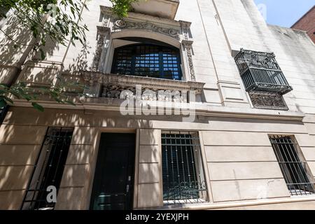 Buenos Aires, Argentine - Jan 30, 2024 - façade du Museo Evita Peron sur le quartier de Palerme, Buenos Aires, Argentine Banque D'Images