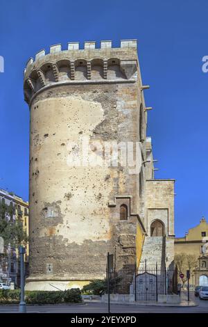 Quart Towers fait partie de l'ancien mur défensif médiéval à Valence, Espagne, Europe Banque D'Images