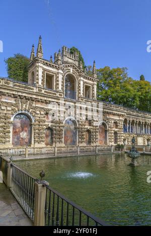 Étang de Mercure (Estanque de Mercurio) dans l'Alcazar de Séville, Espagne, Europe Banque D'Images