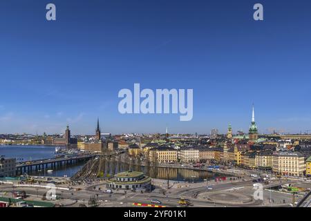 Vue de Gamla Stan et Riddarholmen depuis l'île de Sodermalm à Stockholm, Suède, Europe Banque D'Images