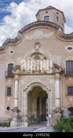 Porte dans le monastère de Santes Creus, Espagne, Europe Banque D'Images