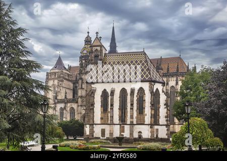 Cathedra de Sainte-Élisabeth et Chapelle Saint-Michel à Kosice, Slovaquie, Europe Banque D'Images