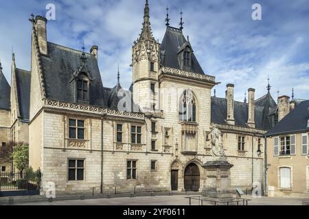 Le palais Jacques coeur est un manoir situé à Bourges, en France, un chef-d'œuvre d'architecture civile de style gothique flamboyant Banque D'Images