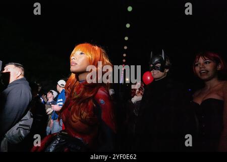 Santa Monica, Californie, États-Unis. 31 octobre 2024. Halloween 2024 dans les rues de Santa Monica. (Crédit image : © Alberto Sibaja/Pacific Press via ZUMA Press Wire) USAGE ÉDITORIAL SEULEMENT! Non destiné à UN USAGE commercial ! Banque D'Images