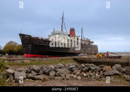 LE DUKE OF LANCASTER est un ferry de passagers construit par Harland et Wolff, Belfast en 1956, photo prise le 30 octobre 2024. Banque D'Images