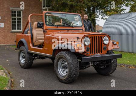 Jeep CJ-7, exposée au Bicester Heritage Scramble le 6 octobre 2024. Banque D'Images