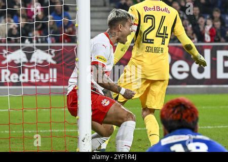 Salzbourg, Autriche. 02 novembre 2024. SALZBOURG, AUTRICHE - 2 NOVEMBRE : Kamil Piatkowski de Salzbourg réagit lors du match de l'Admiral Bundesliga entre le FC Red Bull Salzbourg et le GAK 1902 au Red Bull Arena le 2 novembre 2024 à Salzbourg, Autriche. 241102 SEPA 26 046 - 20241102 PD9472 crédit : APA-PictureDesk/Alamy Live News Banque D'Images