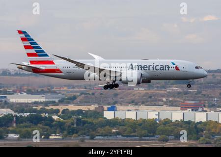 Atterrissage d'un Boeing 787 d'American Airlines. Banque D'Images