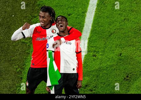 Rotterdam, pays-Bas. 02 novembre 2024. Rotterdam - lors de la onzième manche de la saison Eredivisie 2024/2025. Le match se déroule entre Feyenoord et AZ au Stadion Feijenoord de Kuip le 2 novembre 2024 à Rotterdam, aux pays-Bas. Crédit : Box to Box Pictures/Alamy Live News Banque D'Images