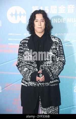 TAIPEI, CHINE - , 2 NOVEMBRE 2024 - les chanteurs assistent au 15ème Golden Music Creative Awards à Taipei, province de Taiwan, Chine, le soir du 2 novembre, Banque D'Images