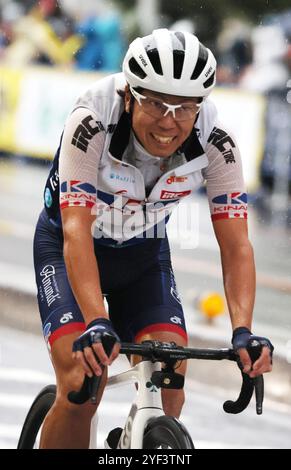 Saitama, Japon. 2 novembre 2024. Le cycliste japonais Yusuke Hatanaka de Kinan Racing court au Tour de France Saitama Criterium à Saitama, dans la banlieue de Tokyo, le samedi 2 novembre 2024. L'ancien champion du Japon Hatanaka a fermé son transporteur professionnel de cyclisme. (Photo de Yoshio Tsunoda/AFLO) crédit : Aflo Co. Ltd./Alamy Live News Banque D'Images