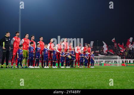 Monza, Italie. 2 Nov 2024. AC Monza Lineup lors du championnat italien Serie A match de football entre l'AC Monza et l'AC Milan le 2 novembre 2024 au stade U-Power de Monza, en Italie. Crédit : Luca Rossini/E-Mage/Alamy Live News Banque D'Images