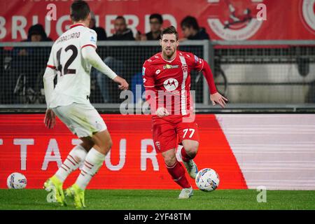 Monza, Italie. 2 Nov 2024. Georgios Kyriakopoulos (AC Monza) lors du championnat italien Serie A match de football entre AC Monza et AC Milan le 2 novembre 2024 au stade U-Power de Monza, en Italie. Crédit : Luca Rossini/E-Mage/Alamy Live News Banque D'Images