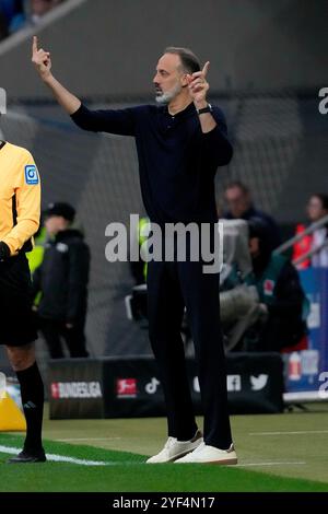 Sinsheim, Deutschland. 02 novembre 2024. 02.11.2024, PreZero-Arena, Sinsheim, GER, 1.FBL, TSG 1899 Hoffenheim vs FC réunis Pauli, DFL règlementation interdit toute utilisation de photographies comme séquences d'images et/ou quasi-vidéo. Dans l'entraîneur photo Pellegrino Matarazzo (Hoffenheim) crédit : dpa/Alamy Live News Banque D'Images