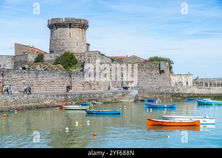 Fort et Port de Socoa, Ciboure Banque D'Images