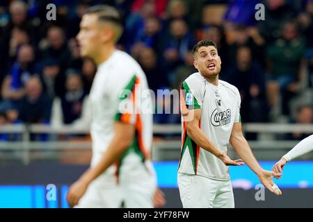 Milan, Italie. 03 Nov, 2024. Giorgio Altare de Venezia lors du match de Serie A entre l'Inter et Venezia au stade San Siro de Milan, Italie du Nord - dimanche 3 novembre 2024. Sport - Soccer . (Photo de Spada/Lapresse) crédit : LaPresse/Alamy Live News Banque D'Images