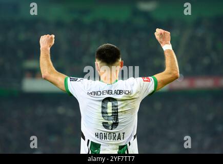 Borussia Monchengladbach, Deutschland. 03 Nov, 2024. Feature, jubilation Franck HONORAT (MG/ No. 9) après son objectif de faire 3-0. Football 1. Bundesliga, 9. Matchday, Borussia Monchengladbach (MG) - SV Werder Brême (HB) 4:1, le 03.11.2024 à Borussia Monchengladbach/ Germany. #La réglementation DFL interdit toute utilisation de photographies comme séquences d'images et/ou quasi-vidéo # crédit : dpa/Alamy Live News Banque D'Images