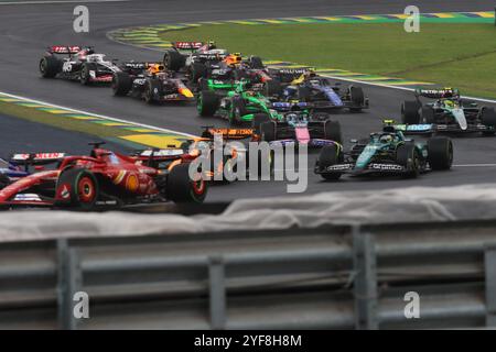 Sao Paulo, Brésil. 3 novembre 2024. Les pilotes participent au Grand Prix de formule 1 du Brésil à l'Autodromo Jose Carlos Pace à Sao Paulo, Brésil, le 3 novembre 2024. Crédit : Rahel Patrasso/Xinhua/Alamy Live News Banque D'Images