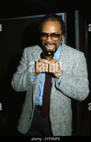 **FICHIER PHOTO** Quincy Jones est décédé. Quincy Jones 1982 crédit : Ralph Dominguez/MediaPunch crédit : MediaPunch Inc/Alamy Live News Banque D'Images