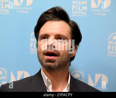 Miami, Floride, États-Unis. 03 Nov, 2024. Sebastian Stan assiste au Miami film Festival GEMS qui se tient au Miami Dade College Wolfson Auditorium le 3 novembre 2024 à Miami en Floride. Crédit : Mpi04/Media Punch/Alamy Live News Banque D'Images