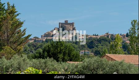 Paysages autour de le Barroux dans le département de Vacluse dans la région Provence du sud de la France Banque D'Images